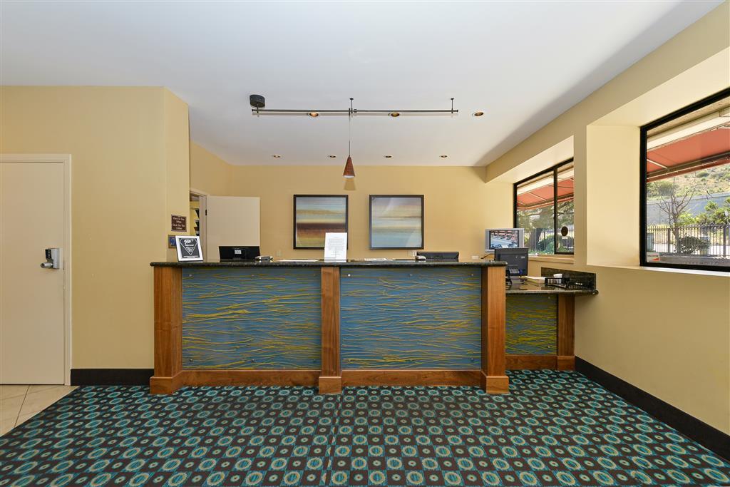 Motel 6 San Diego - Mission Valley Интерьер фото